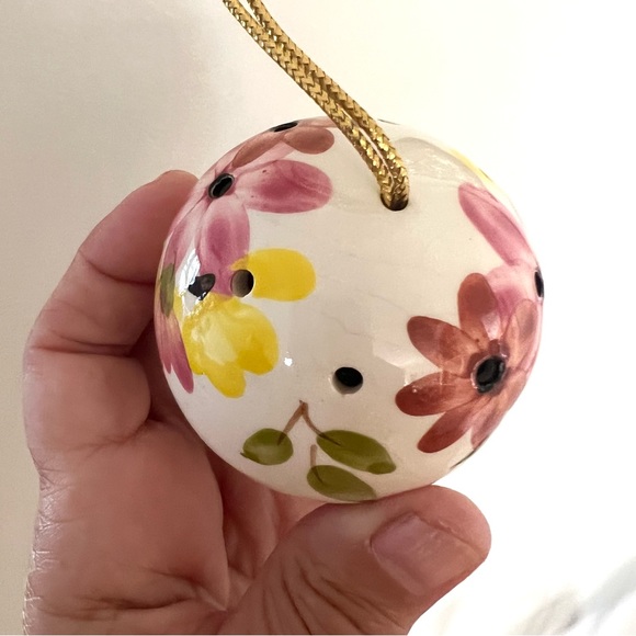 Toni Raymond Pottery vintage floral handmade pomander with gold string - Picture 8 of 8